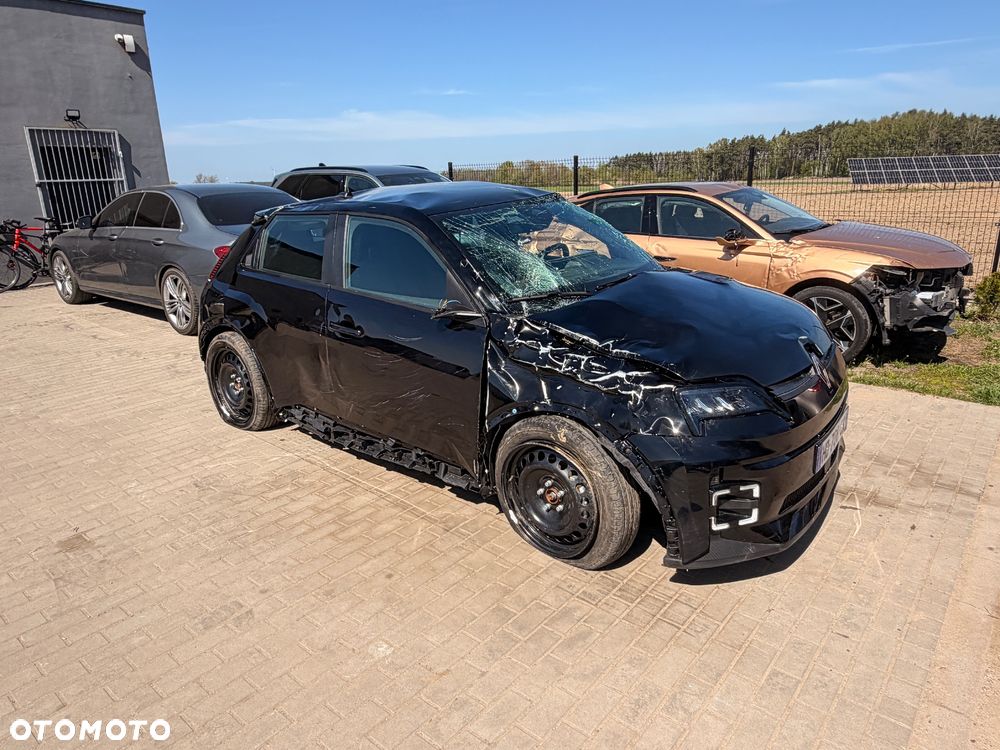 Renault 5 E-Tech Iconic Five 120 Urban Range - 5