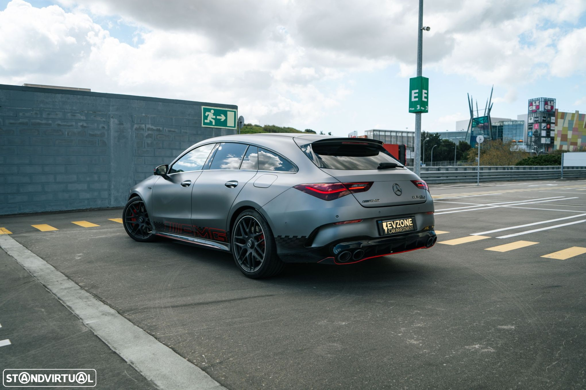 Mercedes-Benz CLA 45 AMG S 4Matic+ Shooting Brake Speedshift 8G-DCT Stree Style Edition - 12
