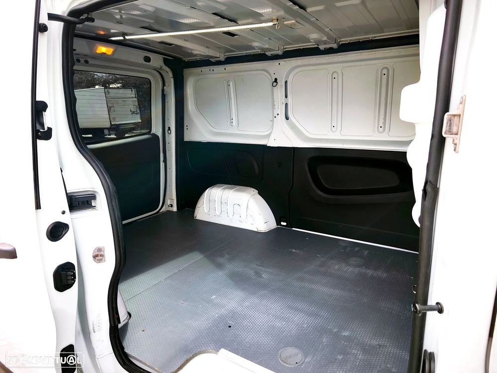 Renault Trafic 1.6 DCI 97.000kms - 16