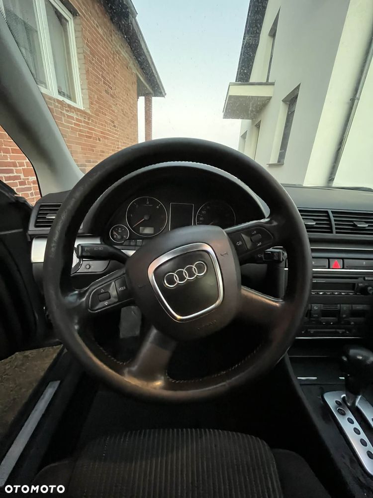 Audi A4 Avant 2.5 TDI Multitronic - 18