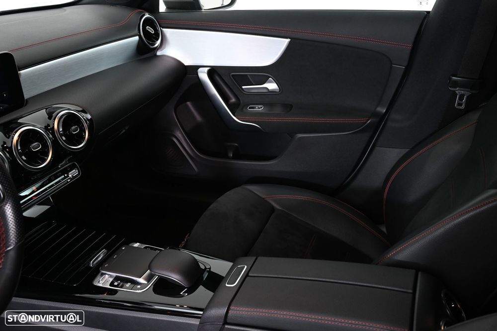 Mercedes-Benz CLA 200 d Shooting Brake AMG Line Aut. - 21