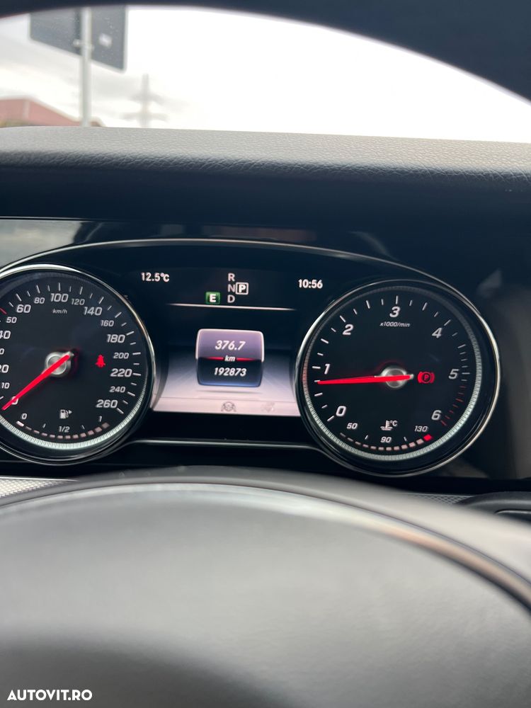 Mercedes-Benz E 220 d T-Modell Aut. - 10