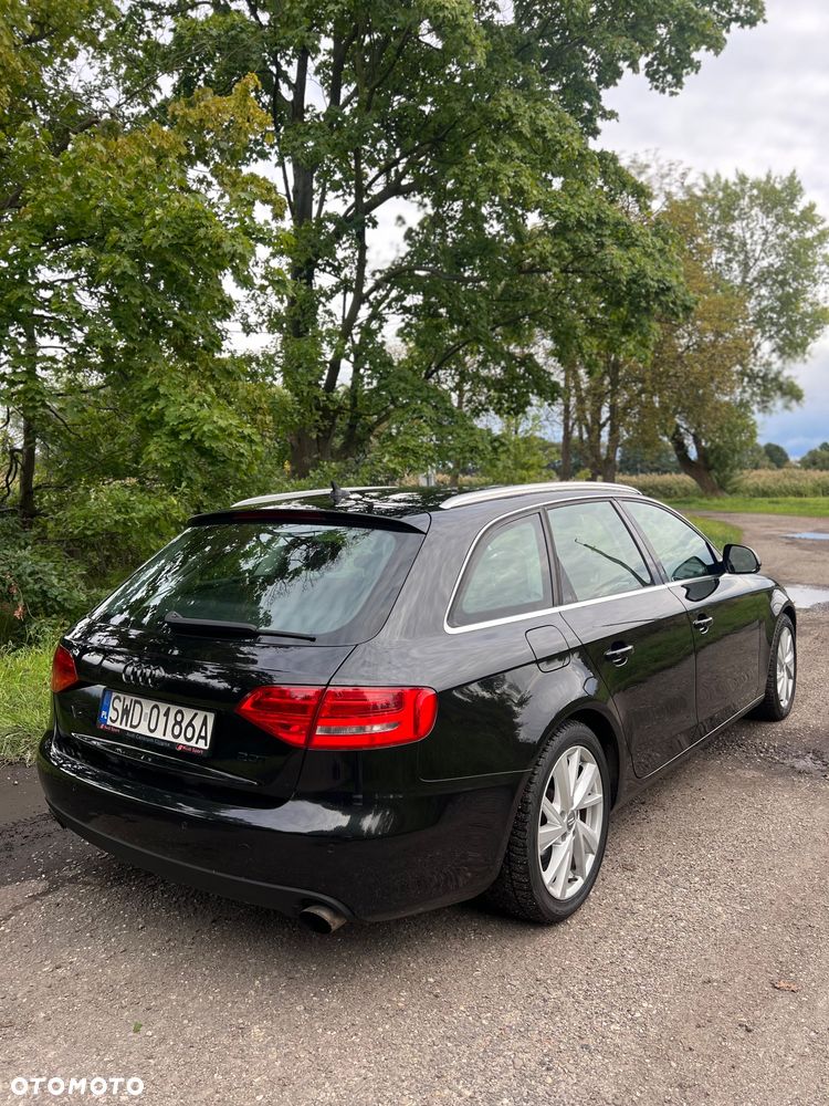Audi A4 Avant - 5