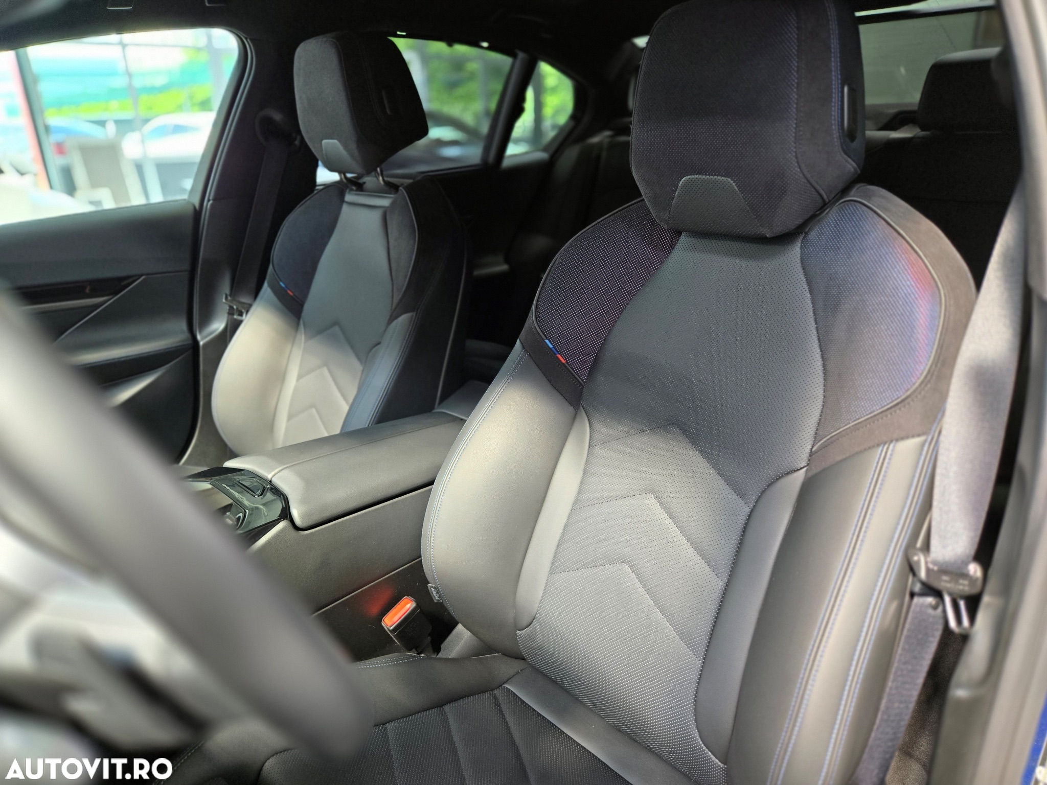 BMW Seria 5 520d xDrive AT MHEV - 16