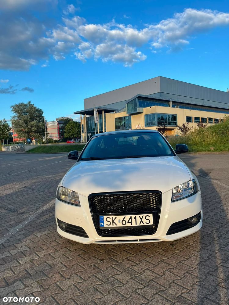 Audi A3 Sportback 1.9 TDI DPF S tronic Ambiente - 3