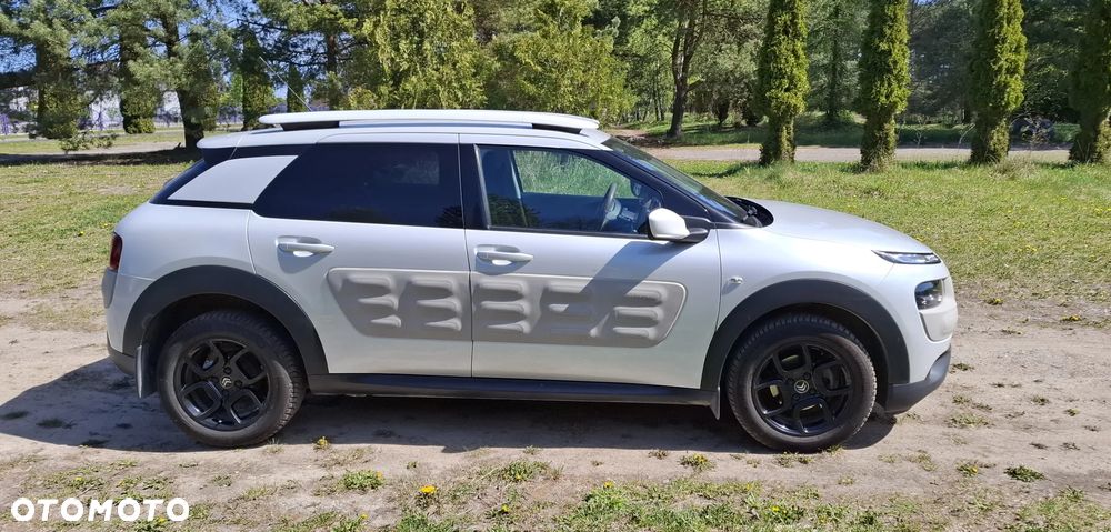 Citroën C4 Cactus 1.2 PureTech Shine S&S - 6