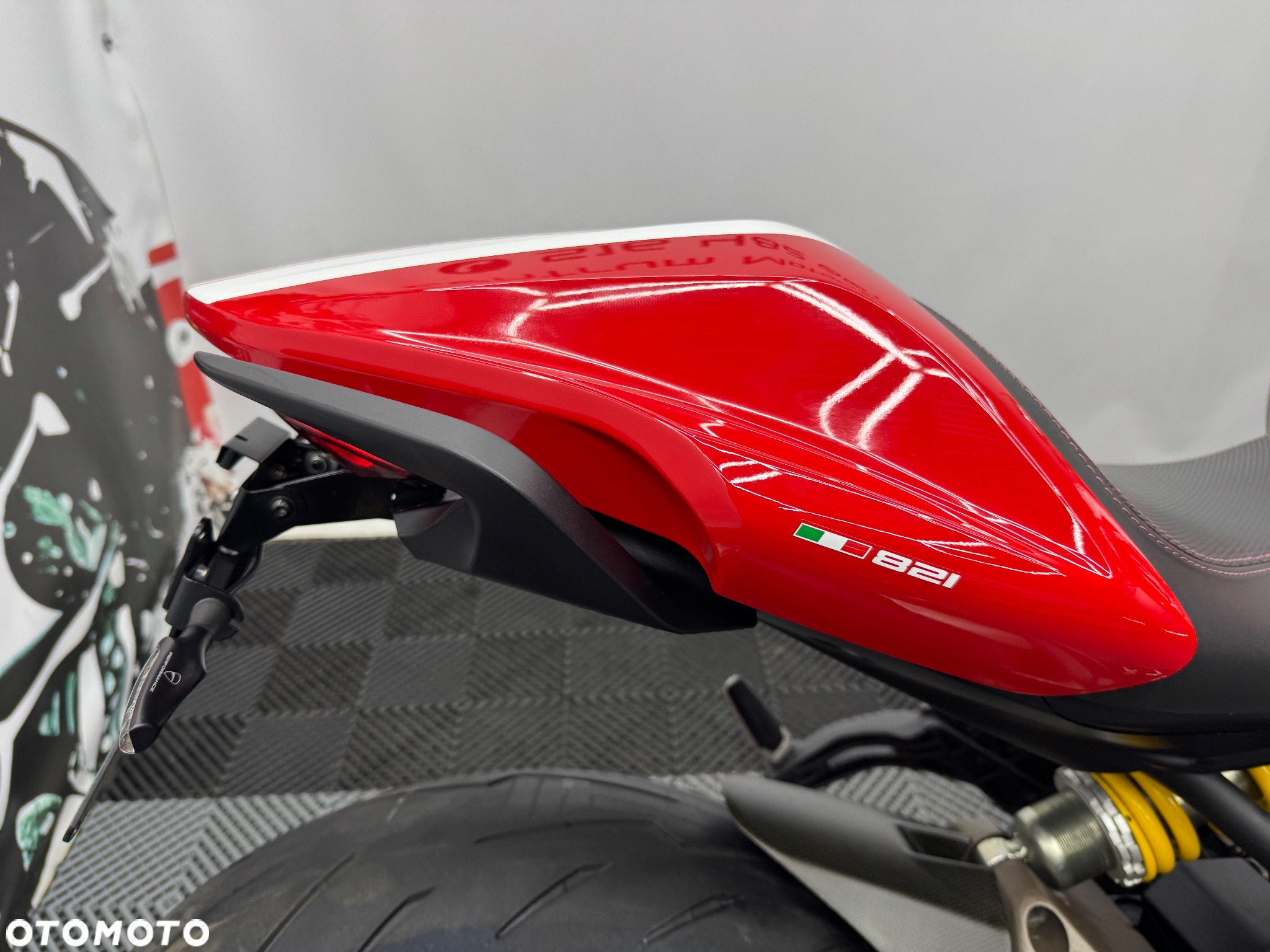 Ducati Monster - 29
