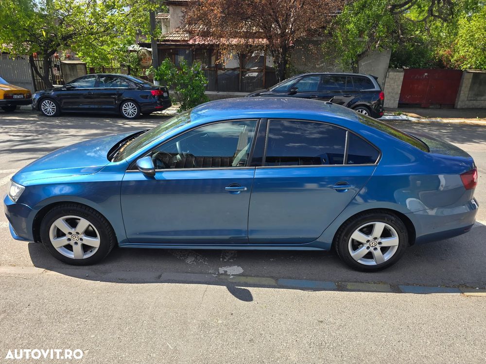 Volkswagen Jetta 1.2 TSI Comfortline - 7