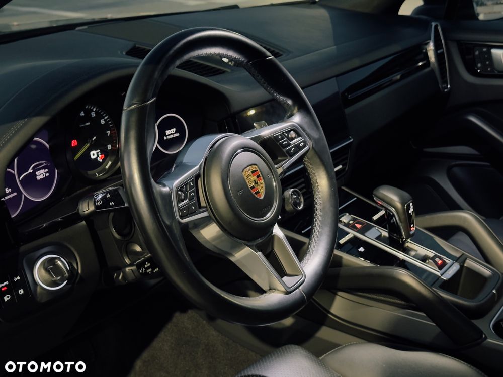 Porsche Cayenne E-Hybrid - 12