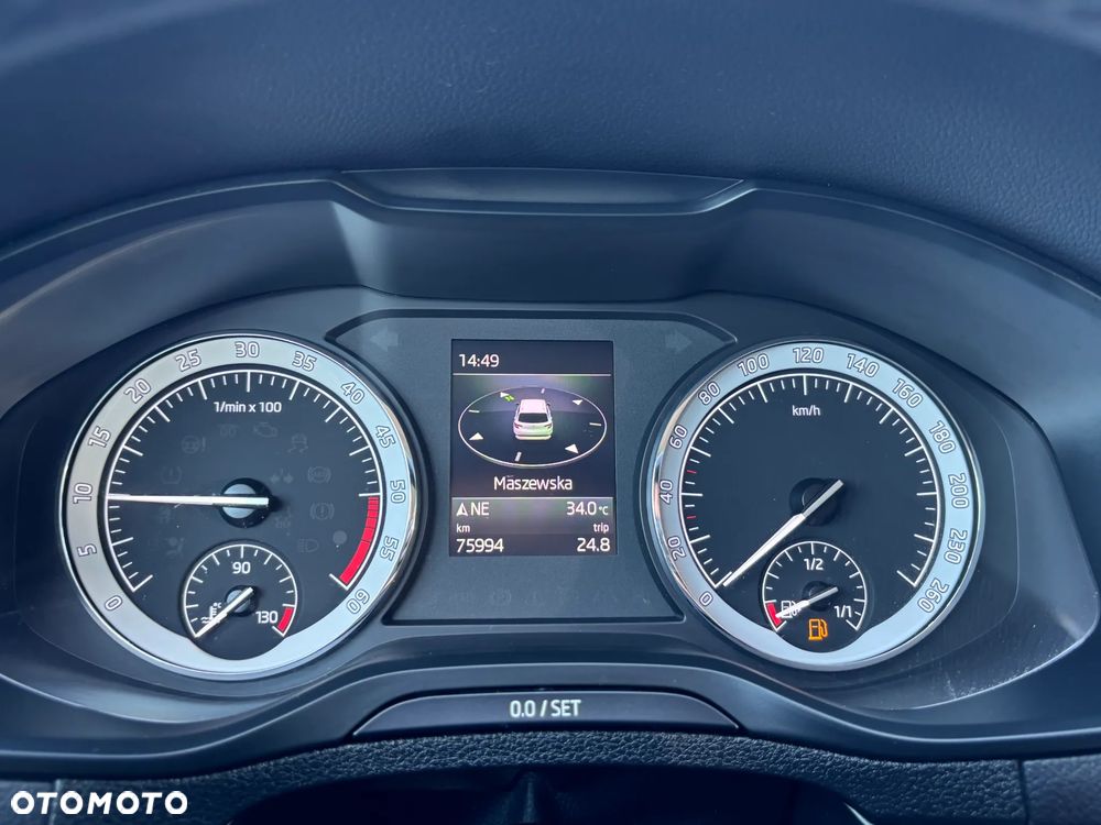 Skoda Karoq 2.0 TDI SCR Ambition - 17