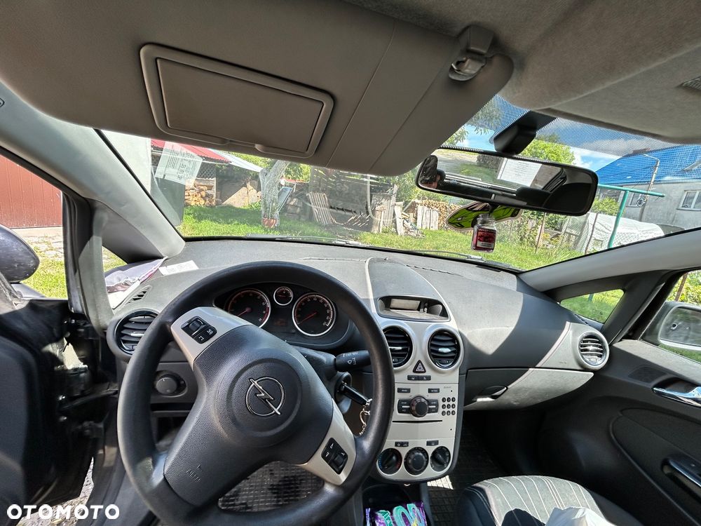 Opel Corsa 1.2 16V Enjoy - 5