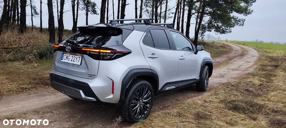 Toyota Yaris Cross Hybrid 1.5 Adventure - 2