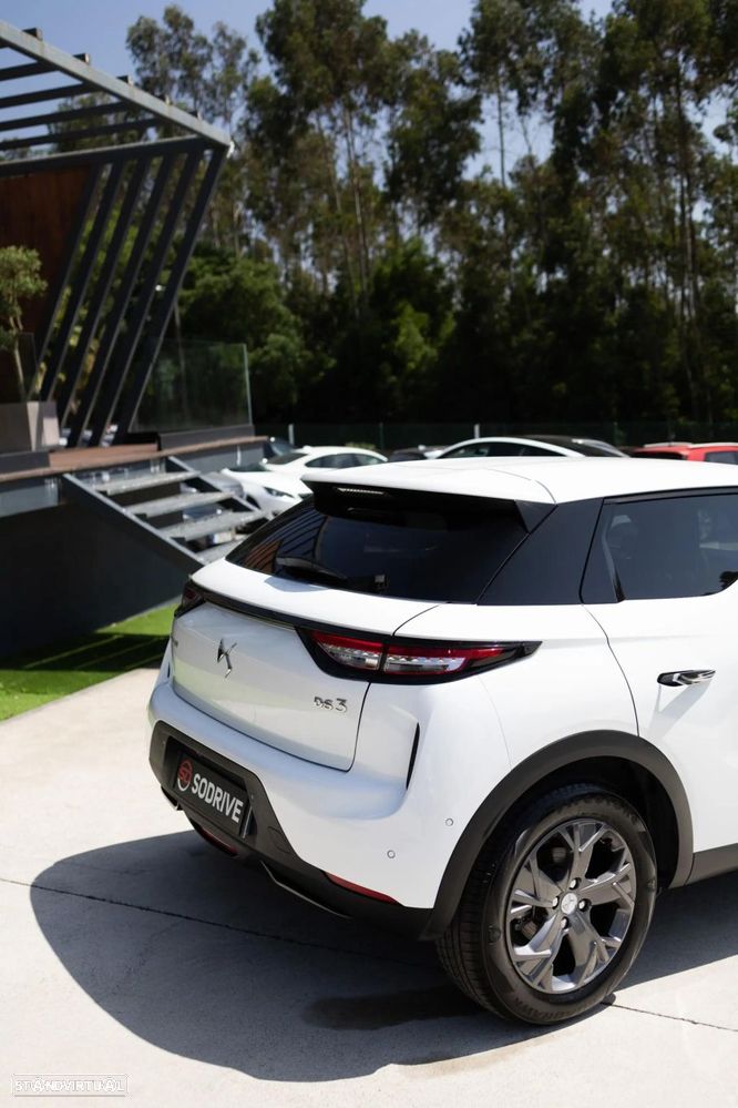 DS DS3 Crossback E-Tense Performance Line - 11