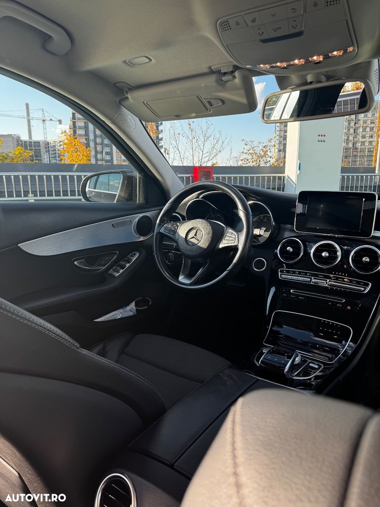 Mercedes-Benz C 220 d 4Matic T 7G-TRONIC - 9