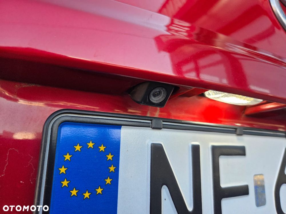 Toyota Avensis 1.6 Edition - 9