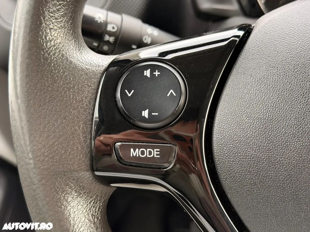 Toyota Aygo 1.0 VVY-I 5 usi X-connect - 24