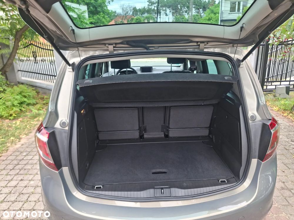 Opel Meriva 1.4 T Cosmo - 25