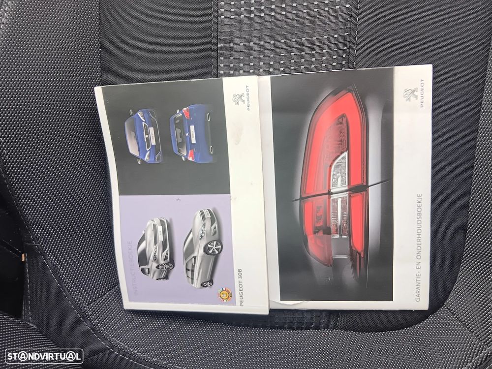 Peugeot 308 SW BlueHDi 120 Stop & Start Allure - 24