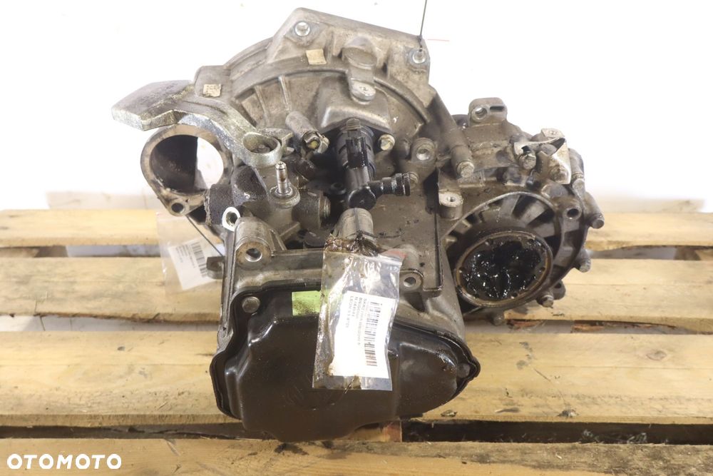 SKRZYNIA BIEGÓW 5 BIEGOWA SEAT LEON II 1.9TDI JCR - 2