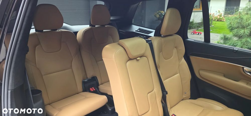 Volvo XC 90 - 26