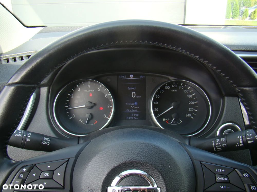 Nissan Qashqai 1.2 DIG-T N-Connecta EU6 - 24