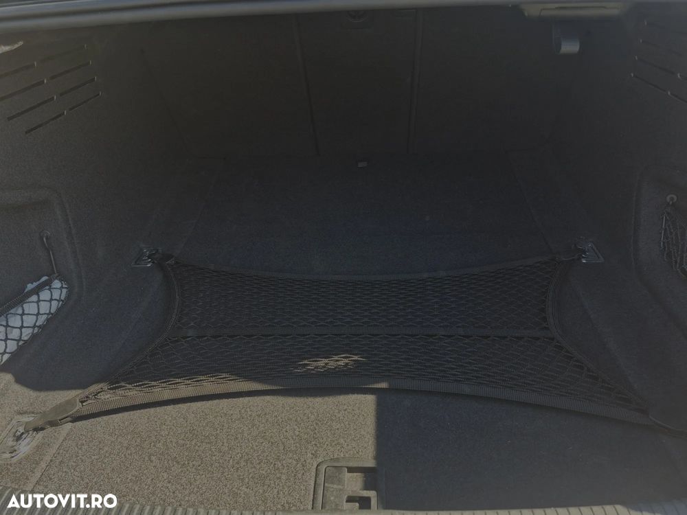 Audi A4 Avant 2.0 35 TFSI S tronic MHEV Advanced - 16