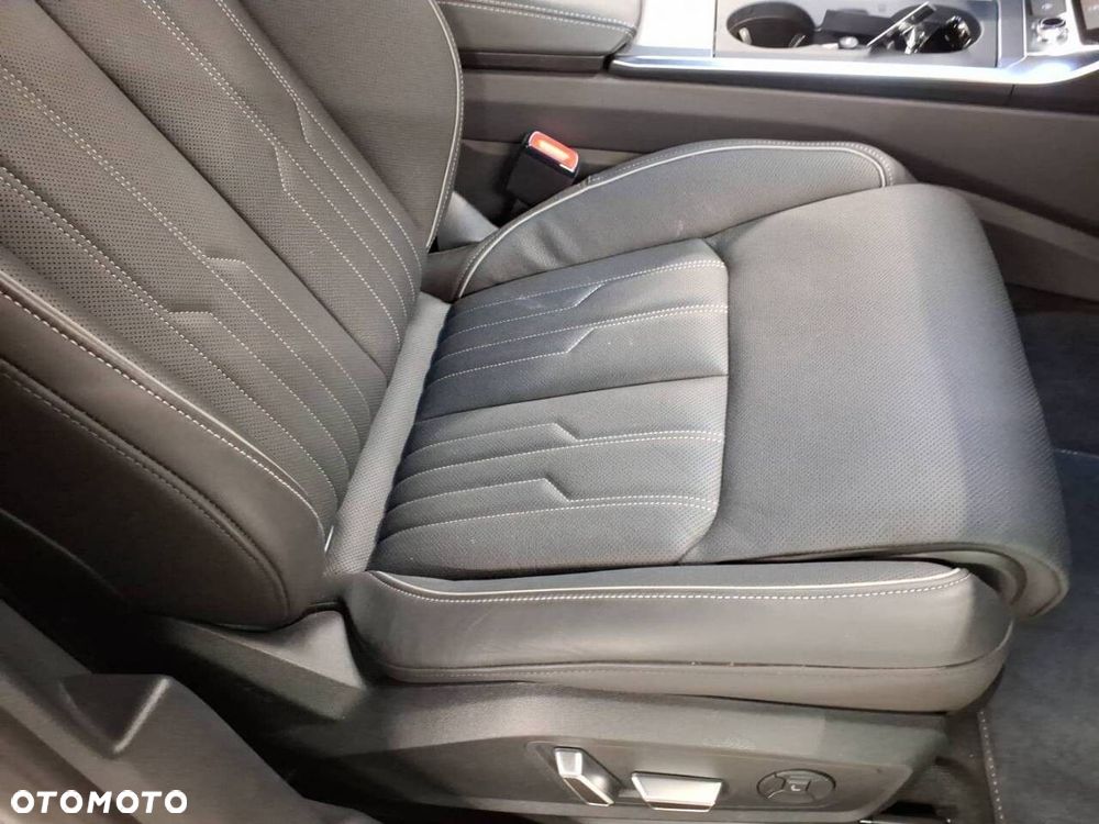 Audi A7 Sportback - 8