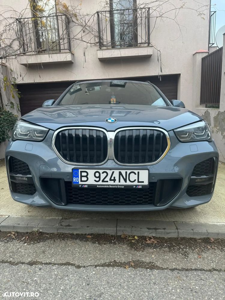 BMW X1 xDrive20i AT - 13