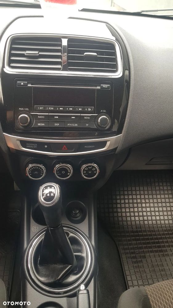 Mitsubishi ASX - 27