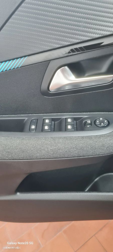 Peugeot 208 1.2 PureTech Like - 21