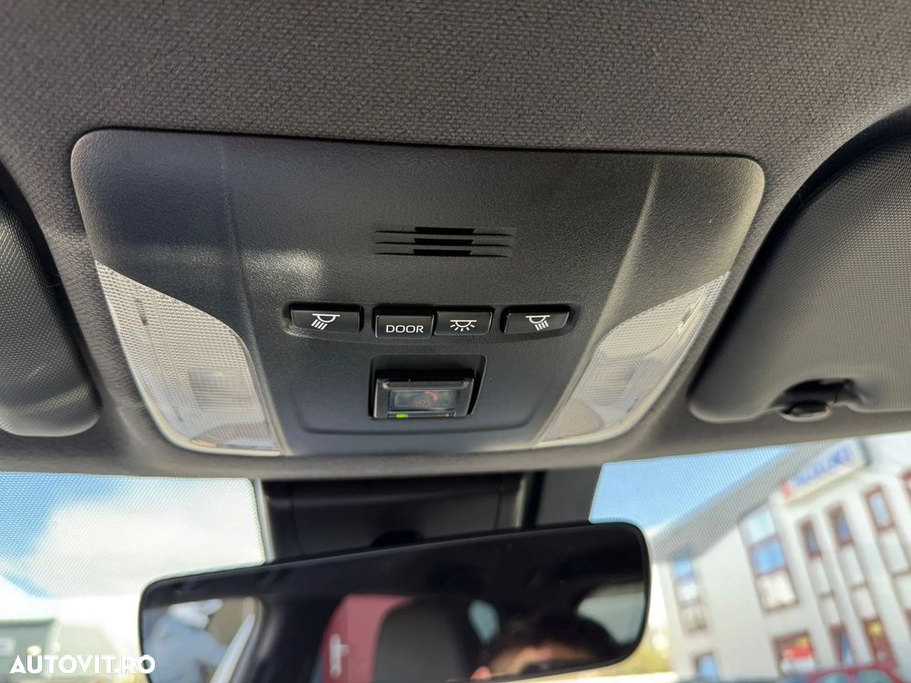 Suzuki Swace 1.8 E-CVT HEV Passion - 18