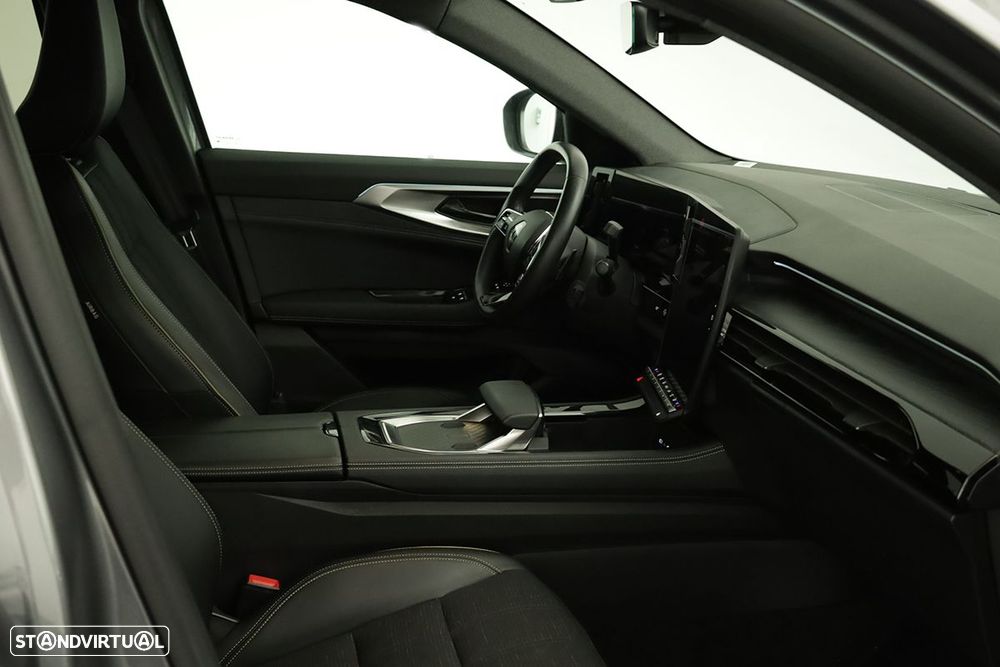 Renault Austral 1.3 Mild Hybrid Iconic Auto - 23