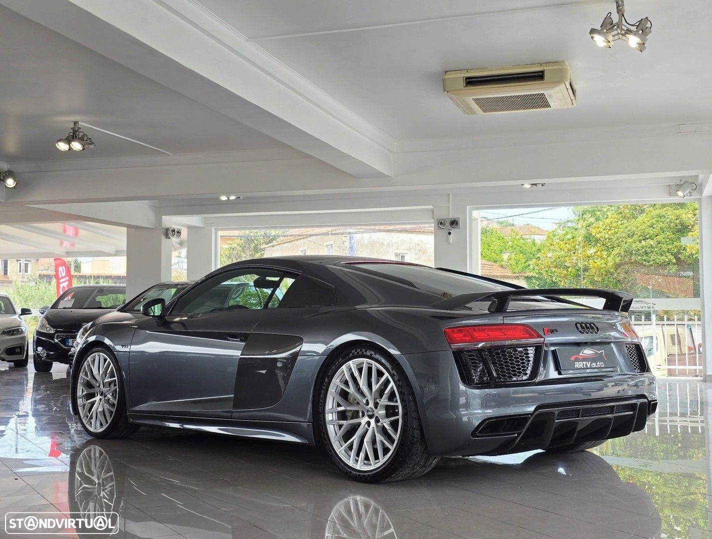 Audi R8 Coupé V10 plus 5.2 FSI quattro S tronic - 12