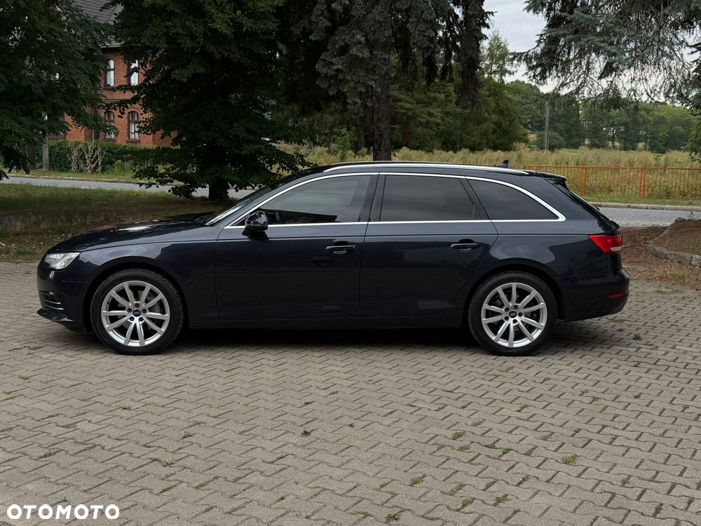 Audi A4 Avant 2.0 TDI S tronic - 2