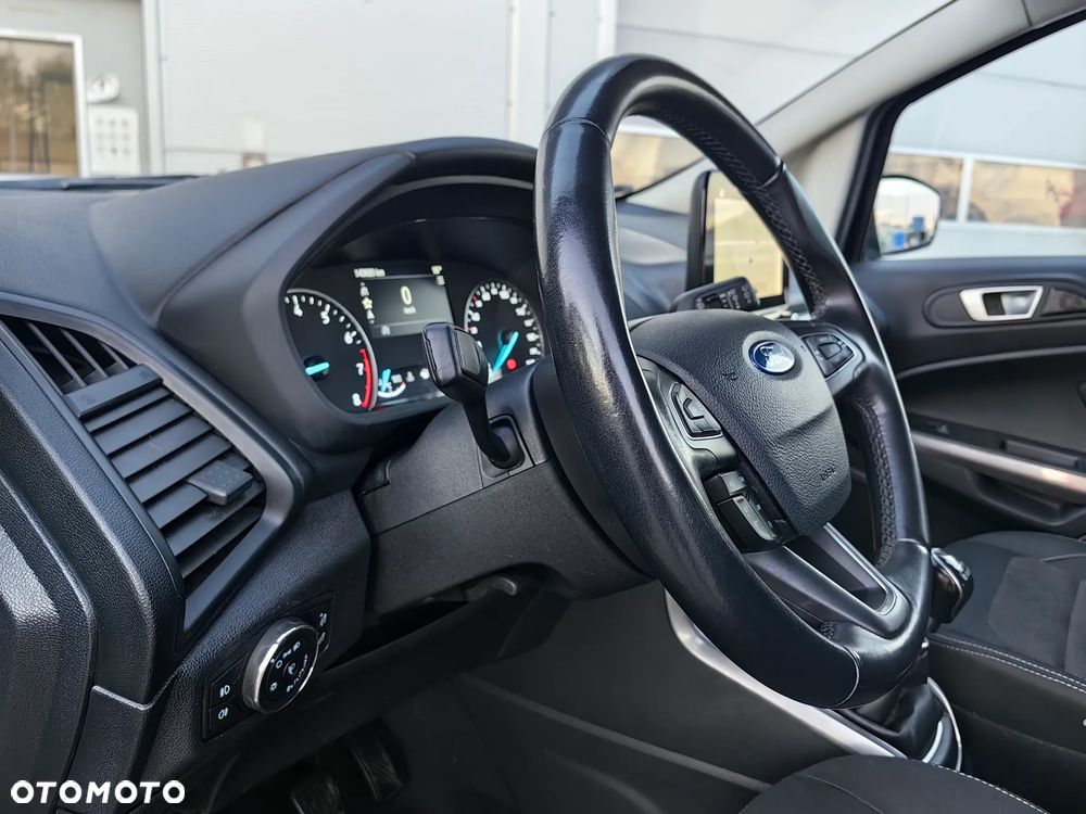 Ford EcoSport - 9