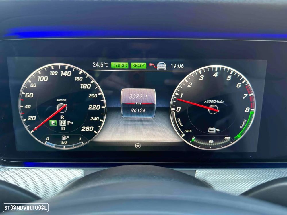 Mercedes-Benz E 350 e Avantgarde+ - 43