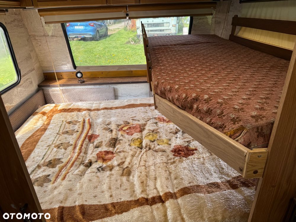 Burstner 5401 Lux - 22