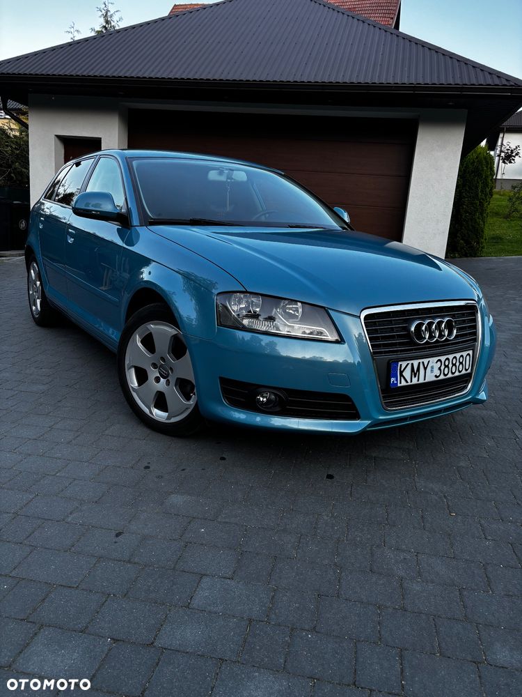 Audi A3 Sportback 2.0 TDI DPF Ambition - 1