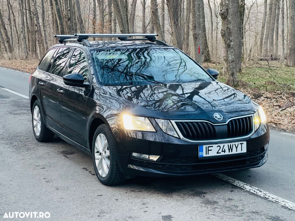 Skoda Octavia Combi Diesel 1.6 TDI DSG Ambition - 2