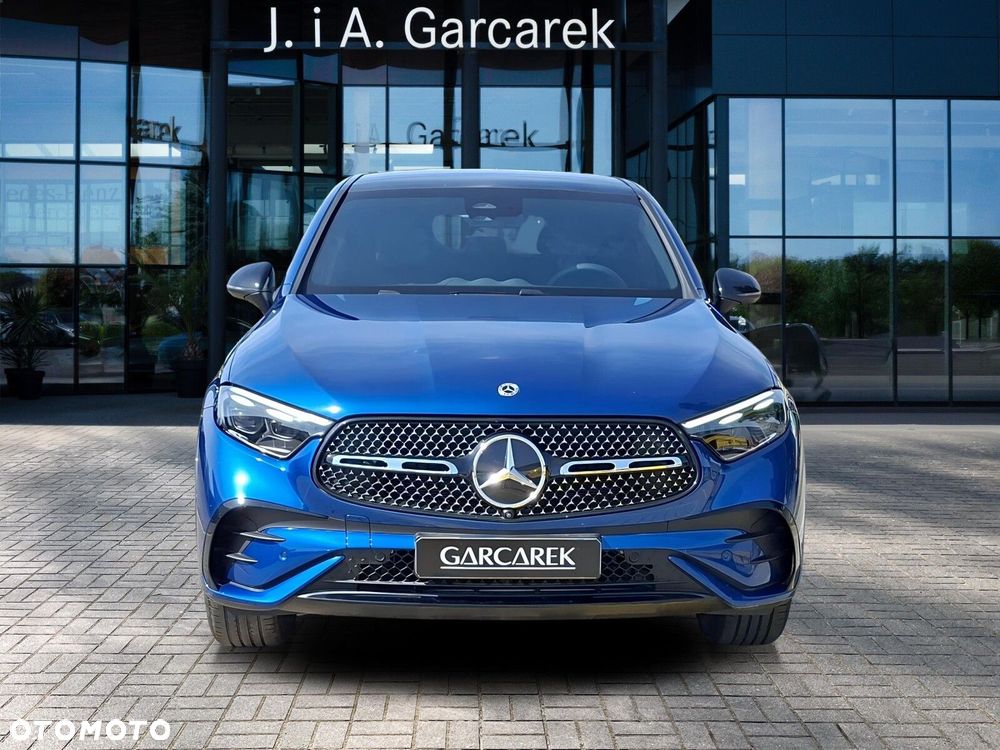 Mercedes-Benz GLC - 9