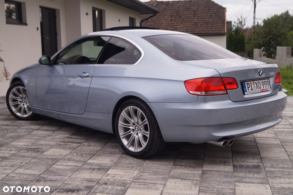 BMW Seria 3 325i - 38