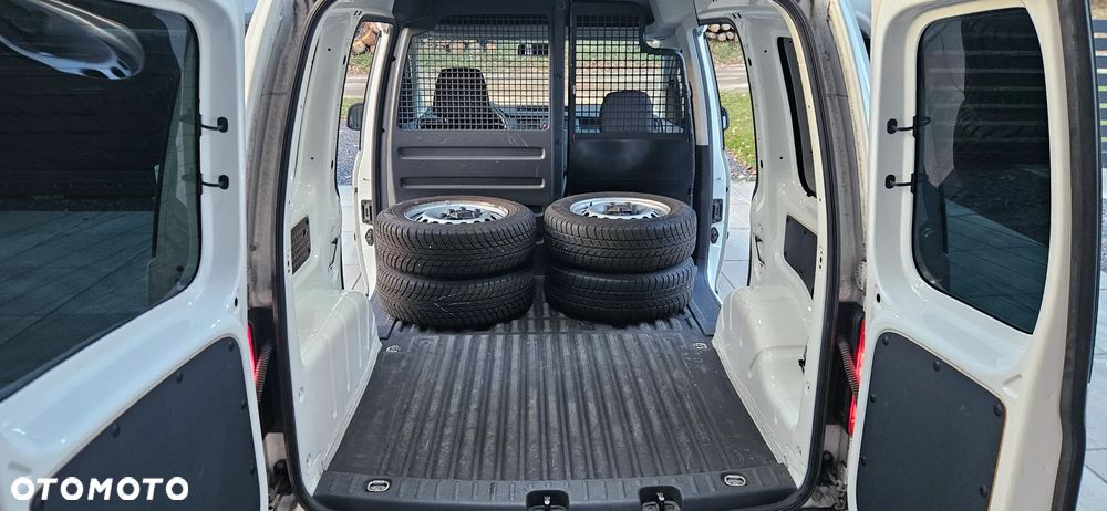 Volkswagen Caddy - 40