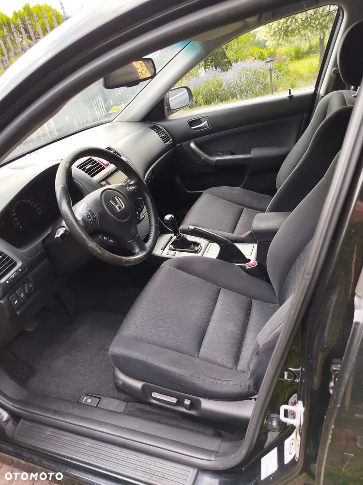 Honda Accord Tourer 2.0 i Executive - 16