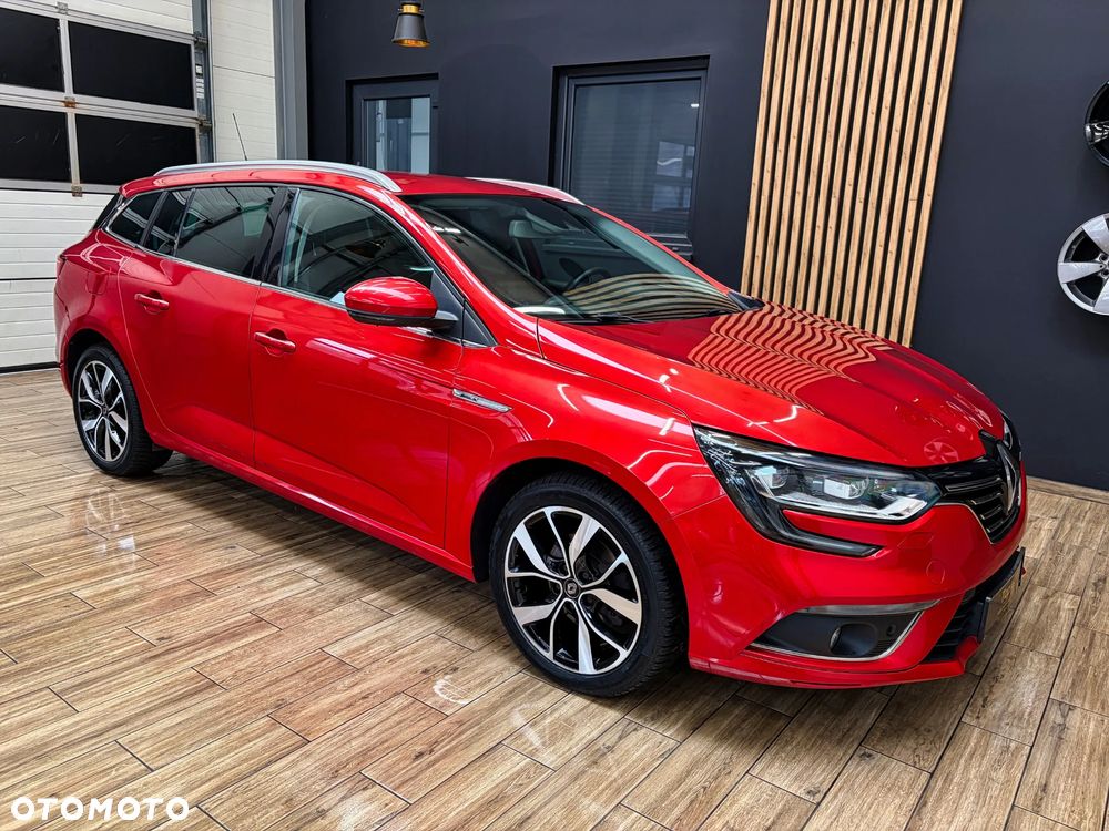 Renault Megane TCe 140 GPF BOSE EDITION - 5
