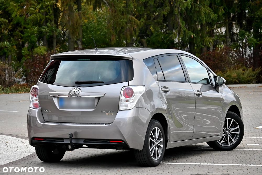Toyota Verso 1.8 Sol EU5 - 17