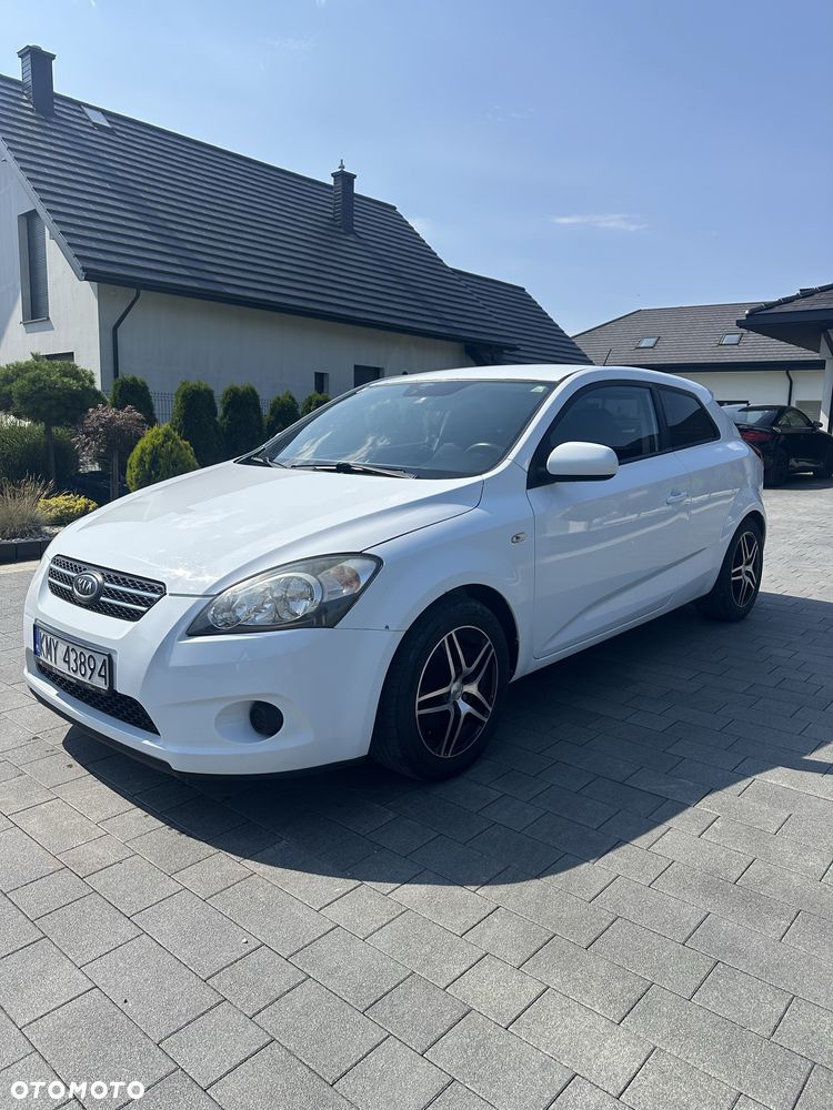 Kia ProCeed - 5