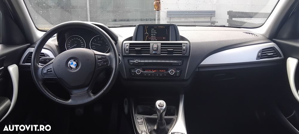 BMW Seria 1 118i Sport Line - 5
