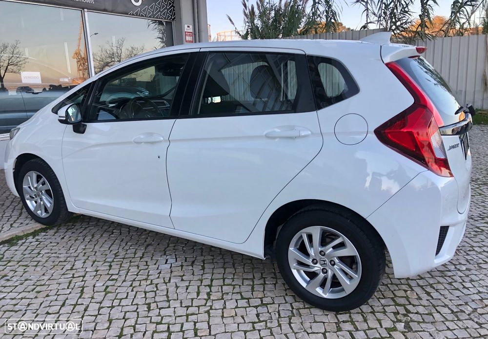 Honda Jazz 1.3 I-VTEC Comfort +Connect.CVT - 9