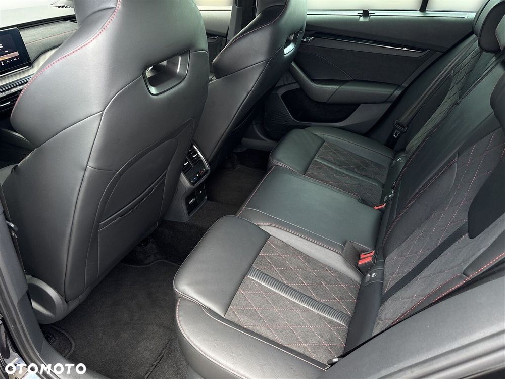 Skoda Octavia 2.0 TDI 4x4 RS DSG - 12