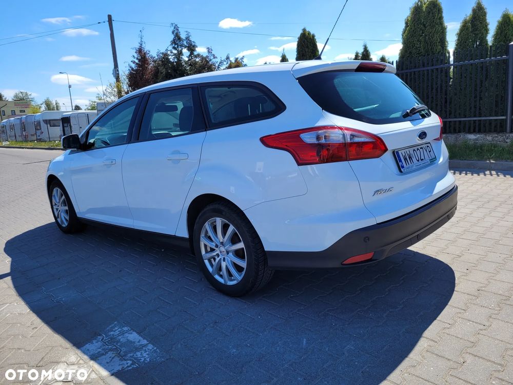 Ford Focus - 8